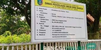 Tiga Hari Dikerjakan, Proyek Pengaspalan Ratusan Juta di Bareng Jombang Jebol