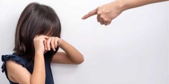 Polisi Tetapkan Pasutri Tersangka Penganiayaan Balita di Surabaya