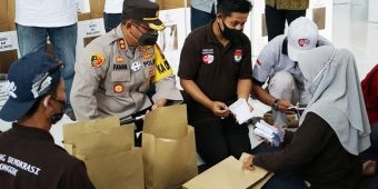 Pastikan Keamanan Surat Suara, Polisi Cek Gudang Logistik KPU Kabupaten Blitar