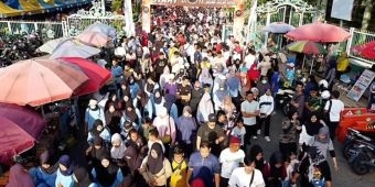 Diikuti Ribuan Warga, Jurnalis Muda Pamekasan Gelar JJS Peringati Hari Gizi Nasional