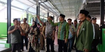 Resmikan Grosir Sayur Pasar Porong, Bupati Sidoarjo Apresiasi Dukungan Pedagang