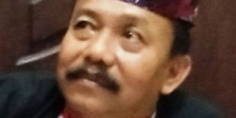 Religiusitas Gubernur Khofifah dan Kado HUT Pemprov dari Presiden soal Covid-19