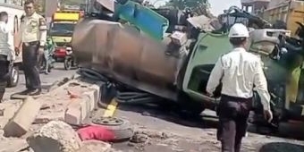 Kronologi Truk Tanki Terguling hingga Terbakar di Jalur Nasional Pasuruan
