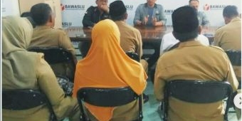 Pakai Atribut Parpol, Bawaslu Probolinggo Panggil 8 Perangkat Desa