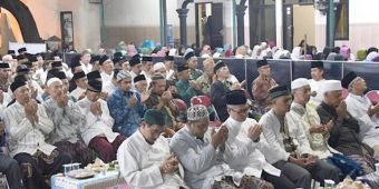 Zikir dan Tahlil untuk Ning Lik Dihadiri Ribuan Jemaah