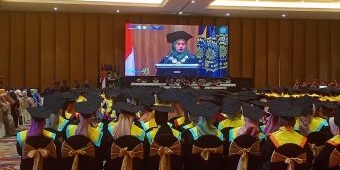 Wisuda 488 Mahasiswa Angkatan 43, ini Pesan Rektor UMG