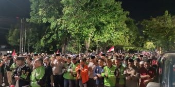 Driver Ojol Pasuruan Gelar Aksi Solidaritas Affan Kurniawan, Kapolres Sampaikan Permintaan Maaf