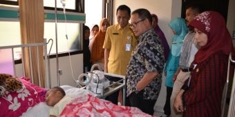 Wabup Tuban Pastikan Biaya Korban Keracunan Masal Ditanggung Pemkab