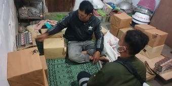 Petugas Bea Cukai Blitar Temukan Gudang Puluhan Ribu Batang Rokok Ilegal di Beji Tulungagung