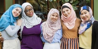​Bulan Ramadan Diperjuangkan Jadi 30 Hari Hijab Dunia