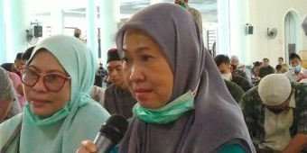Murtad, Hati Erna Roswita Berontak, Ikrar Syahadat di Masjid Al Akbar Surabaya  