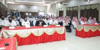 Wali Kota Probolinggo Bina Pengawas dan Kasek SD/SMP