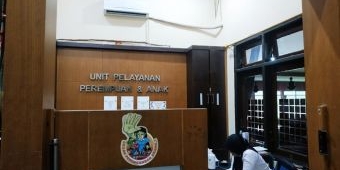Diduga Setubuhi Muridnya Sendiri, Oknum Guru di Blitar Dilaporkan ke Polisi