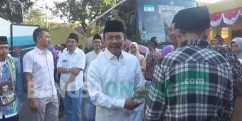 Bersama Ribuan Warga, 4 Kepala Dinas Jombang Berangkat Ibadah Haji