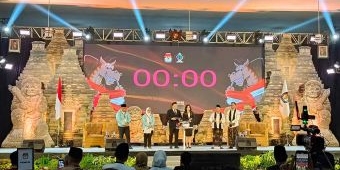 Rapat Persiapan Dua Debat Paslon Bupati Blitar Deadlock, LO Mak Rini Minta Ada Catatan