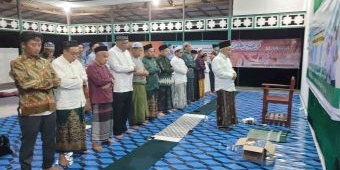 pesantren-tengah-hutan-kalteng-buka-7-santri-daftar-kiai-asep-nginap-pimpin-shalat-malam