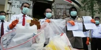 Satreskrim Polrestabes Surabaya Ungkap Mobil Box Pengangkut Limbah Medis