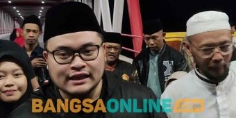 Jelang Peresmian Jembatan Jongbiru, Bupati Kediri Gelar Tumpengan Bersama Warga