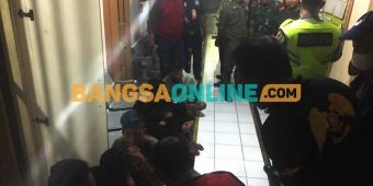 Selain Amankan 12 Pemabuk, Polisi di Surabaya Tangkap 6 Remaja Bersajam