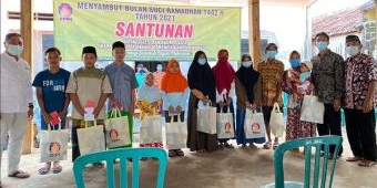 TPPI Tuban Santuni Anak Yatim dan Bagikan Paket Sembako Kepada Kaum Duafa