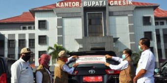Mobdin di Lingkup Pemkab Gresik Wajib Dipasang Stiker Amanat Perbup 22/2020