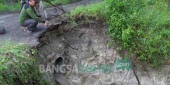 Jembatan Penghubung di Desa Bajang Tergerus, Ribuan Warga Terancam Terisolasi