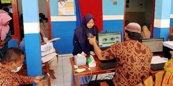 ​Gandeng Disdukcapil Sumenep, Pemdes Karang Cempaka Tertibkan Administrasi Kependudukan