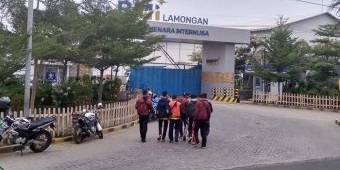 Bau Limbah Dikeluhkan Warga, Komisi C DPRD Lamongan Beri Peringatan PT BMI
