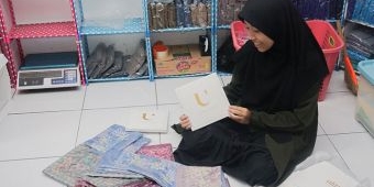 Usaha Hijab Mahasiswi Unair dari Kediri ini Tembus Luar Pulau