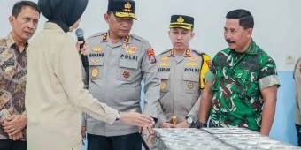 Tingkatkan Gizi Anak, Kapolda Jatim Dukung MBG Polres Bojonegoro