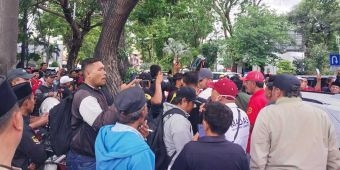 Demi Keamanan, Eksekusi Kantor Ormas Madas di Surabaya Ditunda