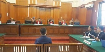 Henry J. Gunawan Bakal Serahkan Pasar Turi ke Pemkot Surabaya