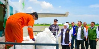 Gubernur Khofifah Pastikan Operasi Modifikasi Cuaca Optimal Hadapi Puncak Hujan di Jawa Timur