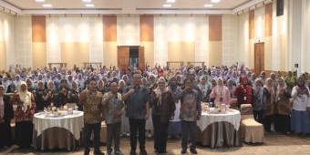 Komitmen Tekan Stunting, PKDI Manyar Gresik Gelar Bimtek Gandeng Dinkes, DPMD, dan Dinas KBPPPA 