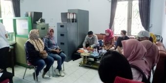 Buruh PT PMP Unit Industri Bobbin Diundang Musyawarah Disnaker Jember Tuntaskan Polemik PHK Sepihak