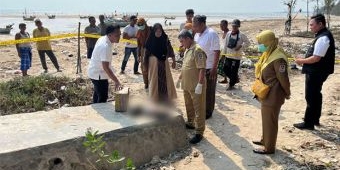 Nelayan Tuban Temukan Mayat Bayi Baru Lahir di Bibir Pantai