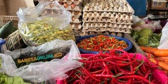 Cabai Keriting Melonjak Lagi, Simak Harga Lengkap Sembako Jatim Hari Ini 28 September 2025