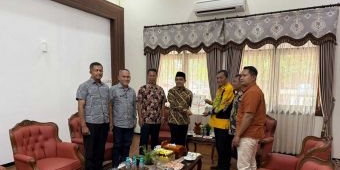 Kantah Kota Pasuruan Serahkan 53 Sertifikat Aset ke Pemkot