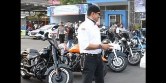 HDCI Malang Bagi-bagi 1.000 Takjil di Alun-alun Kota Batu