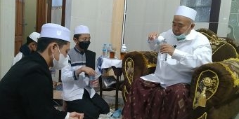 Kurma Efektif Basmi Virus Corona, Ini Penjelasan Kiai Asep di Depan Ribuan Santri Barunya 