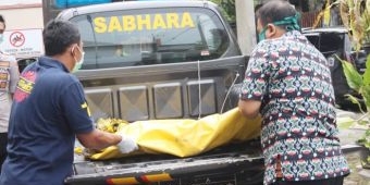 Mayat Bayi Mengapung di Sungai Brantas Gegerkan Warga Jombang