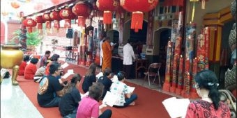 Klentheng Tri Dharma Tjoe Hwie Kiong Berdoa agar Virus Corona Tak Menyebar ke Indonesia
