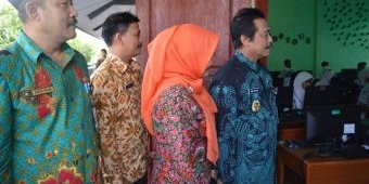 Wabup Qosim Pastikan UNBK SMA di Gresik Lancar