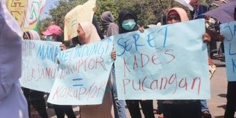 ​Minta Kejelasan Soal Dugaan Penyelewengan, Puluhan Warga Ngawi Geruduk Tiga Instansi