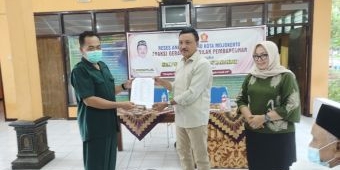 Warga Magersari Mojokerto Keluhkan Meluapnya Selokan di Lingkungannya