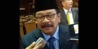 Gubernur Jatim Minta Pelaku Pencemaran Limbah B3 di Kali Lamong Ditindak Tegas