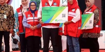 Dianggap Sukseskan Program Pemkot Surabaya, 28.000 KSH Terima BPJS Ketenagakerjaan