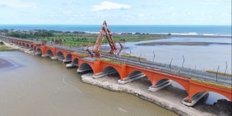 Pembangunan Jembatan Kabanaran Bantul-Kulon Progo, SIG Pasok 10.000 Ton Semen