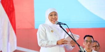 Di Hadapan Menko Zulhas, Gubernur Khofifah Tegaskan Komitmen Jatim Bentuk Koperasi Merah Putih