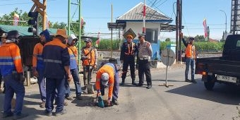 Tutup 119 Perlintasan Sebidang, KAI Tangani 490 Perlintasan Liar